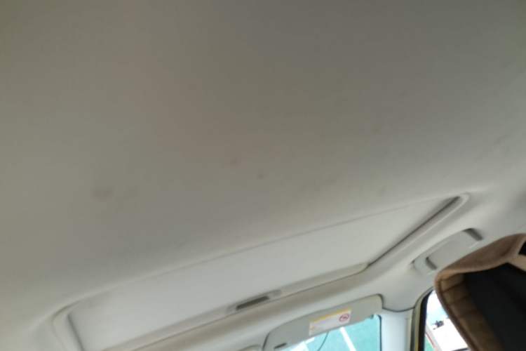 Used MG 3 2014 1.5L AMT Elite Edition Headliner