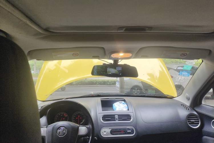 Used MG 3 2014 1.5L Manual Elite Edition Headliner
