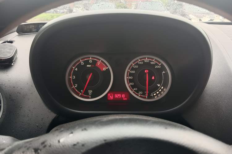 Used MG 3 2014 1.5L AMT Elite Edition Instrument Cluster
