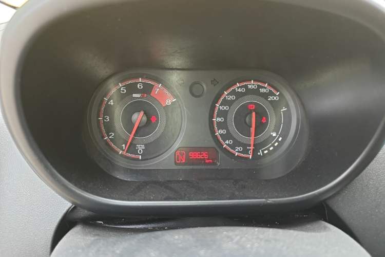 Used MG 3 2014 1.3L AMT Comfort Edition Instrument Cluster