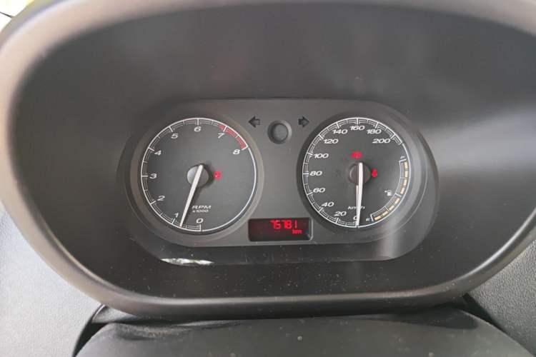 Used MG 3 2014 1.3L Manual Comfort Edition Instrument Cluster