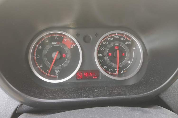 Used MG 3 2014 1.5L AMT Elite Edition Instrument Cluster