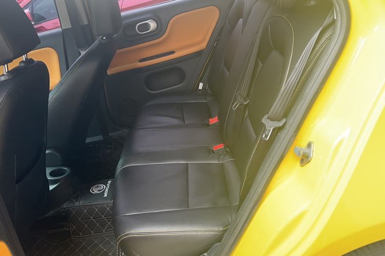 Used MG 3 2014 1.5L Manual Elite Edition Interior 1