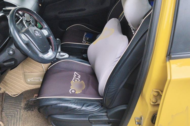 Used MG 3 2014 1.3L AMT Comfort Edition Left Front Seat