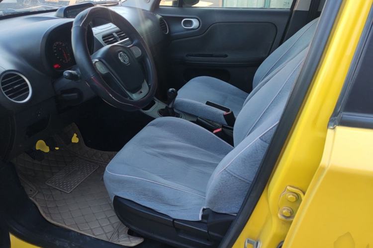 Used MG 3 2014 1.3L Manual Comfort Edition Left Front Seat