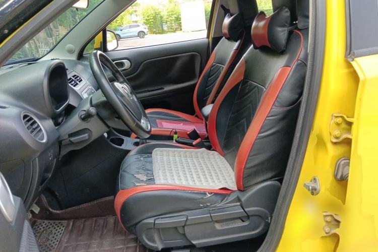 Used MG 3 2014 1.5L Manual Elite Edition Left Front Seat