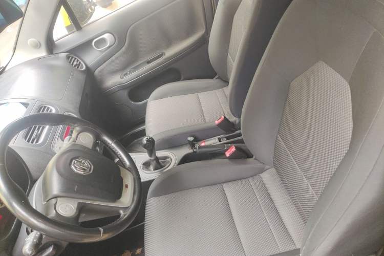 Used MG 3 2014 1.5L Manual Elite Edition Left Front Seat