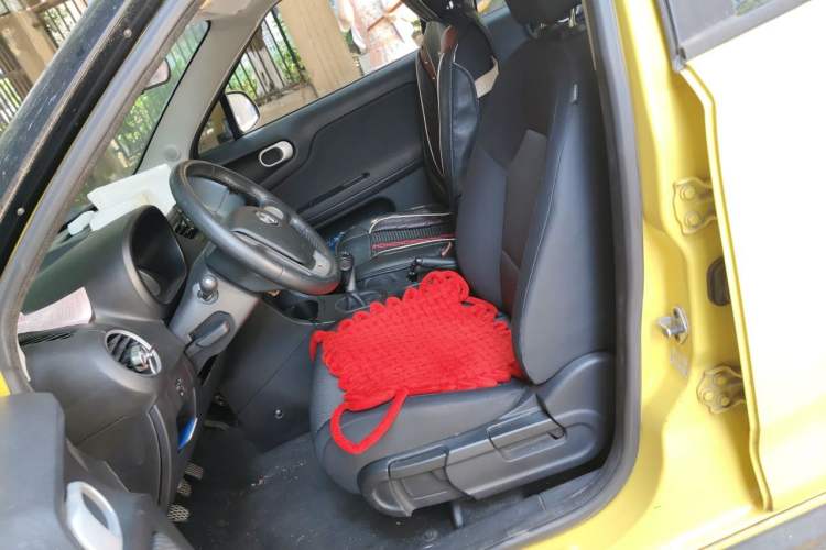 Used MG 3 2014 1.5L Manual Elite Edition Left Front Seat