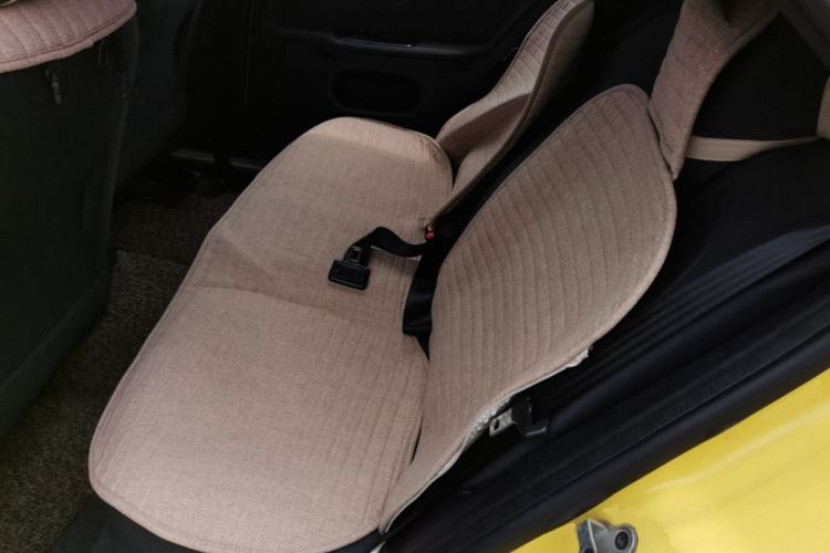 Used MG 3 2014 1.5L AMT Elite Edition Left Rear Seat