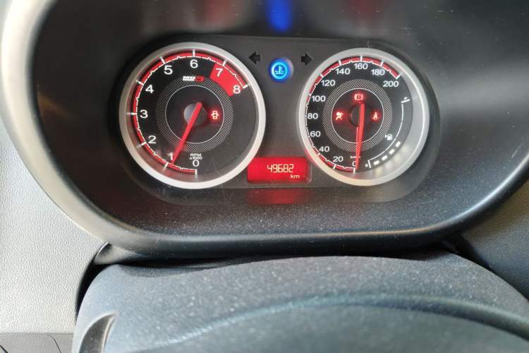 Used MG 3 2014 1.5L Manual Elite Edition Odometer Close Up