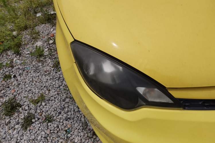 Used MG 3 2014 1.5L AMT Elite Edition Right Front Headlight