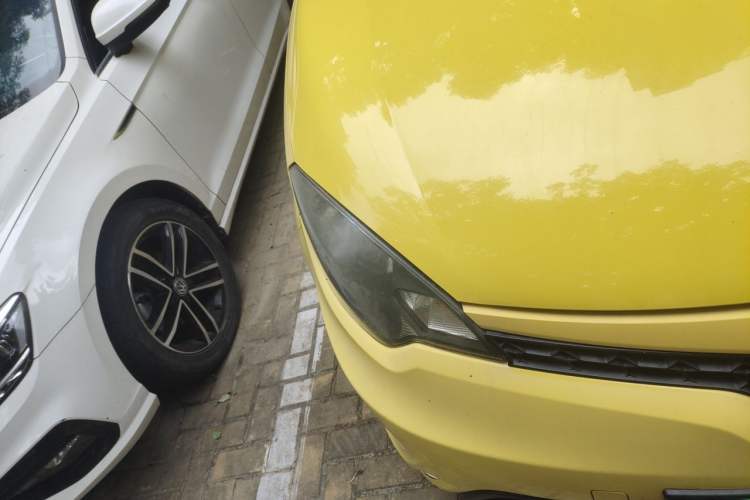 Used MG 3 2014 1.5L Manual Elite Edition Right Front Headlight