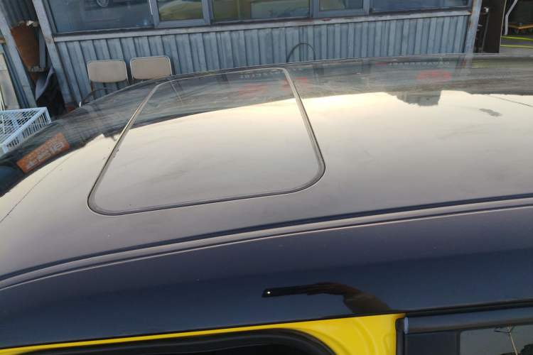 Used MG 3 2014 1.5L AMT Elite Edition Roof