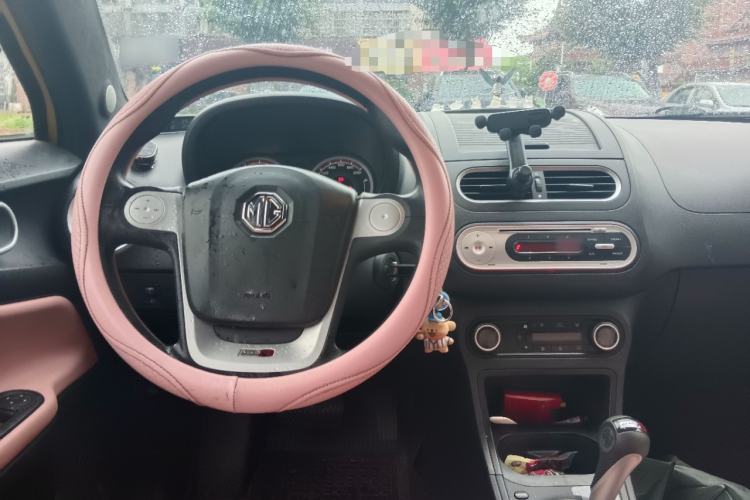 Used MG 3 2014 1.5L AMT Elite Edition Steering Wheel