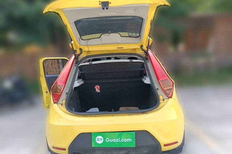 Used MG 3 2014 1.5L Manual Elite Edition Trunk