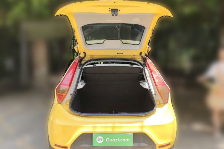 Used MG 3 2014 1.5L Manual Elite Edition Trunk