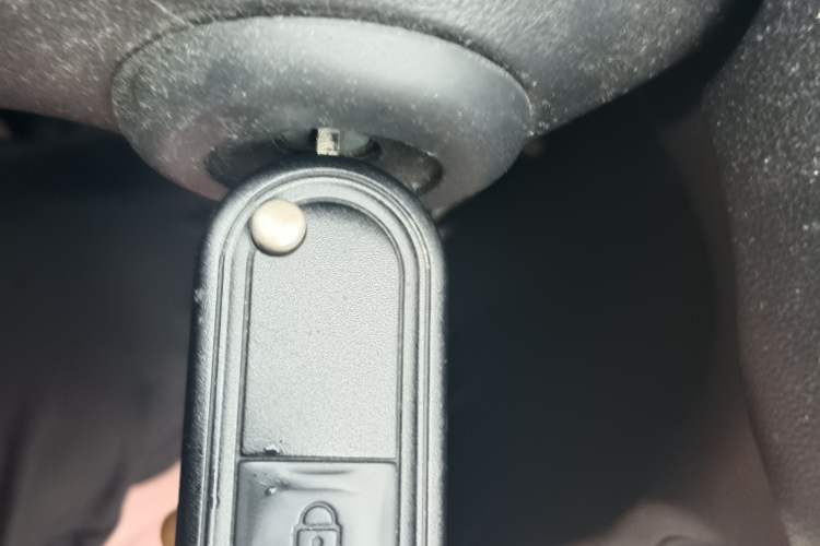 Used MG 3 2014 1.5L AMT Elite Edition Vehicle Key