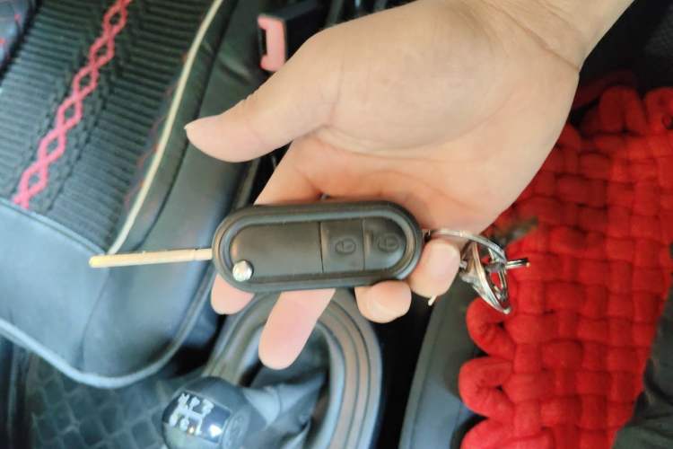 Used MG 3 2014 1.5L Manual Elite Edition Vehicle Key