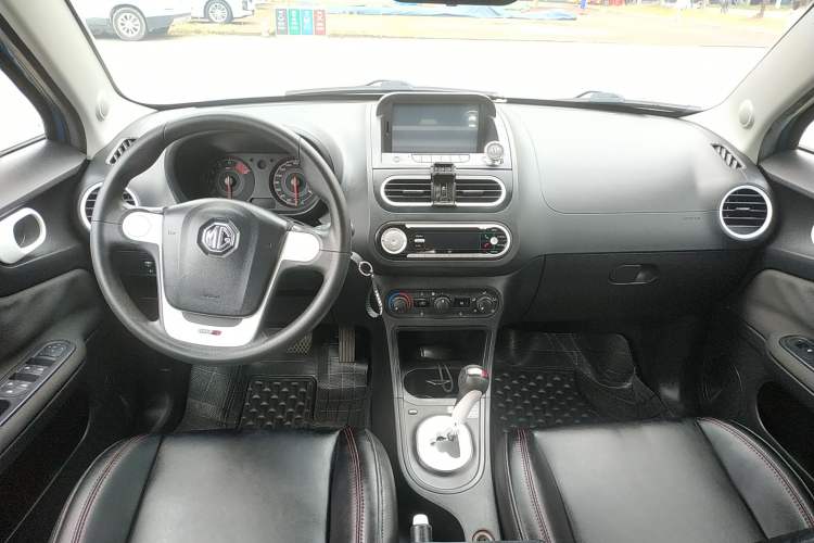 Used MG 3 2016 1.3L AMT Comfort Edition Center Console