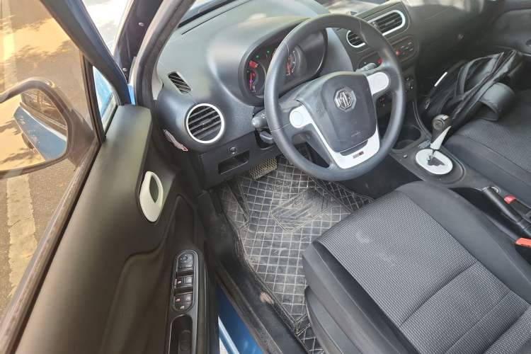 Used MG 3 2016 1.3L AMT Comfort Edition Driver Seat