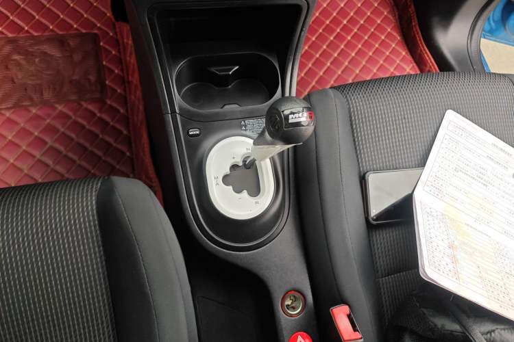 Used MG 3 2016 1.3L AMT Comfort Edition Gear Lever
