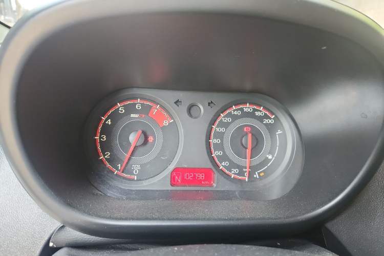 Used MG 3 2016 1.3L AMT Comfort Edition Instrument Cluster