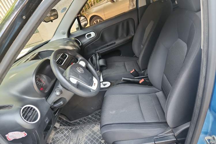Used MG 3 2016 1.3L AMT Comfort Edition Left Front Seat