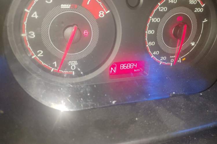 Used MG 3 2016 1.3L AMT Comfort Edition Odometer Close Up
