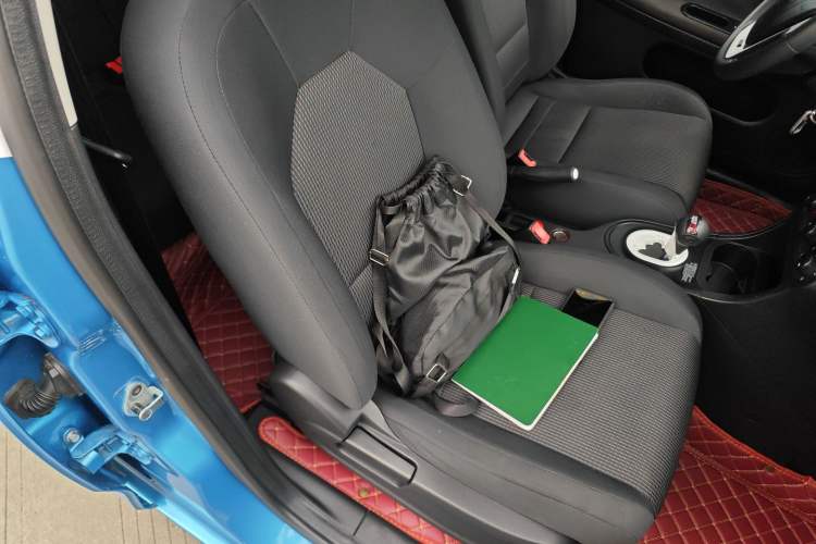 Used MG 3 2016 1.3L AMT Comfort Edition Right Front Seat