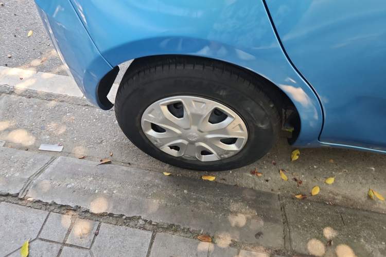 Used MG 3 2016 1.3L AMT Comfort Edition Right Rear Wheel Hub