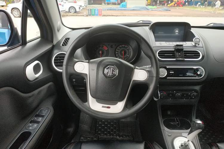Used MG 3 2016 1.3L AMT Comfort Edition Steering Wheel