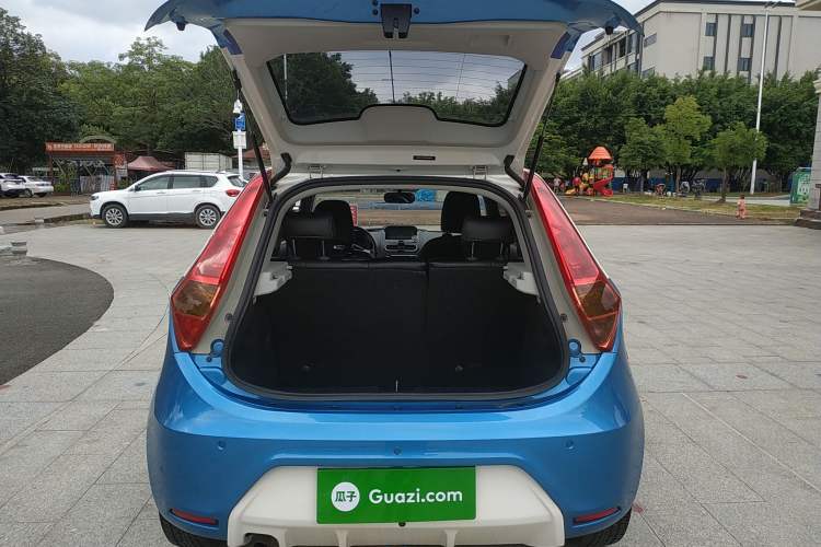 Used MG 3 2016 1.3L AMT Comfort Edition Trunk