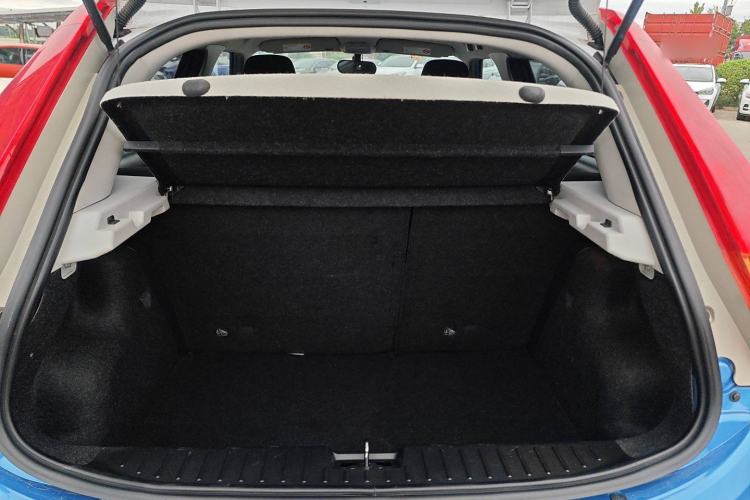 Used MG 3 2016 1.3L AMT Comfort Edition Trunk