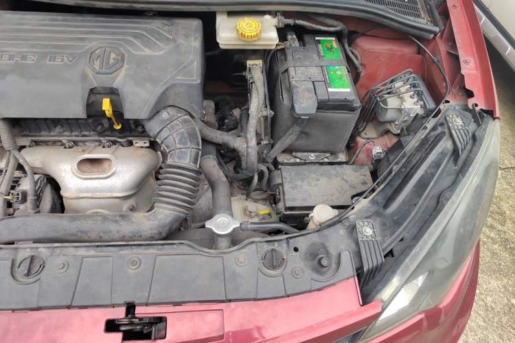 Used MG 3 2016 1.3L AMT Comfort Edition Engine Bay Left