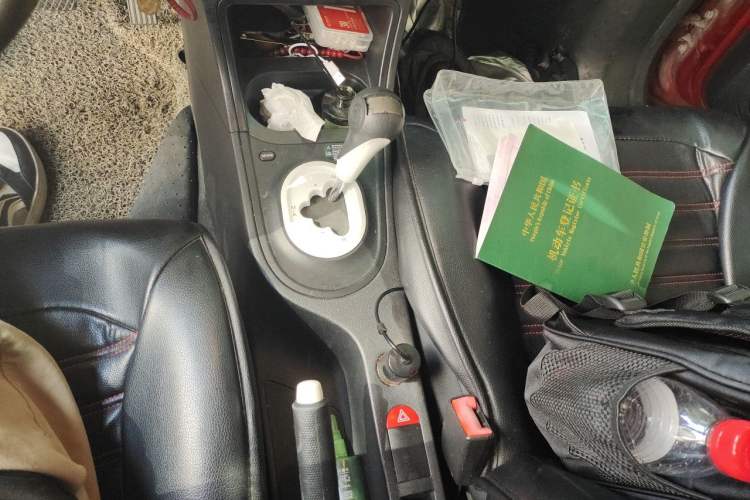 Used MG 3 2016 1.3L AMT Comfort Edition Gear Lever