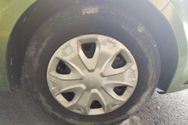 Used MG 3 2016 1.3L AMT Comfort Edition Right Front Wheel Hub