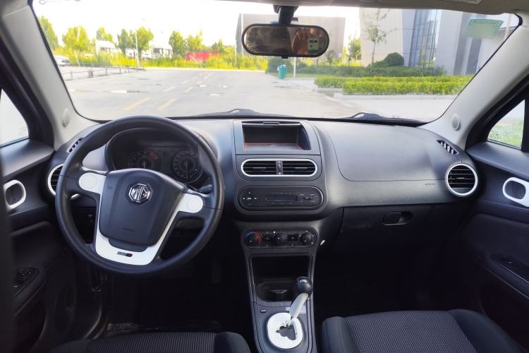 Used MG 3 2016 1.3L AMT Comfort Edition Interior 3