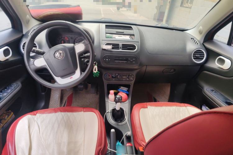 Used MG 3 2016 1.3L Manual Comfort Edition Center Console