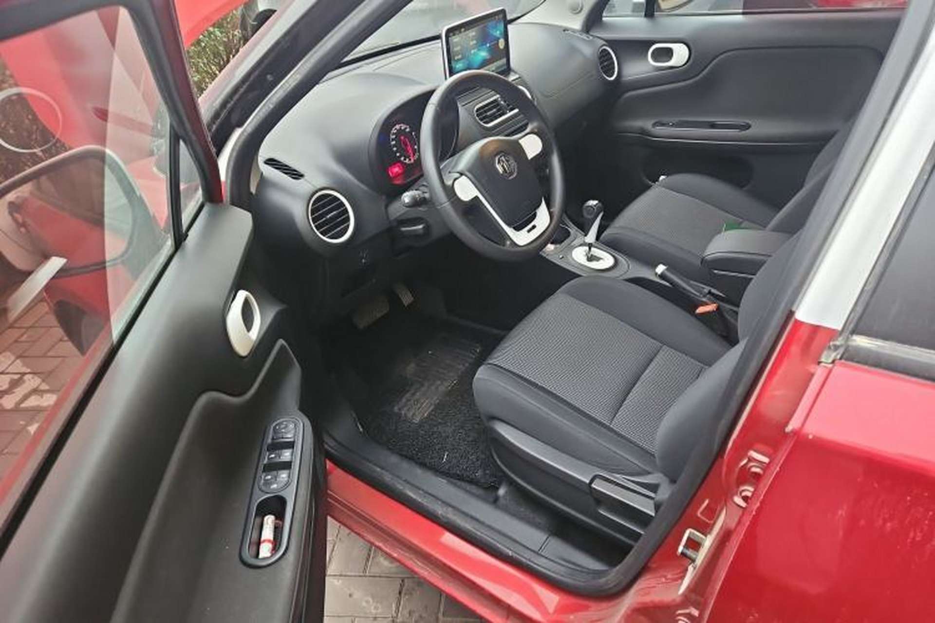 Used MG 3 2016 1.3L AMT Comfort Edition Driver Seat