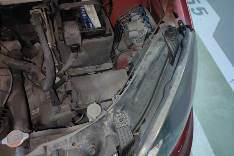 Used MG 3 2016 1.3L AMT Comfort Edition Engine Bay Left
