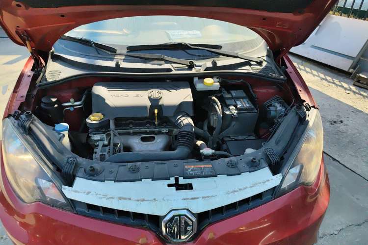 Used MG 3 2016 1.3L AMT Comfort Edition Engine Bay