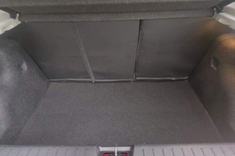 Used MG 3 2016 1.3L AMT Comfort Edition Exterior 9