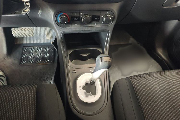Used MG 3 2016 1.3L AMT Comfort Edition Gear Lever