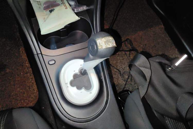 Used MG 3 2016 1.3L AMT Comfort Edition Gear Lever