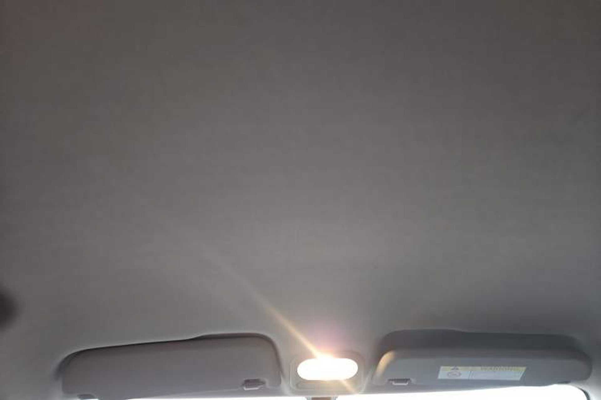 Used MG 3 2016 1.3L AMT Comfort Edition Headliner