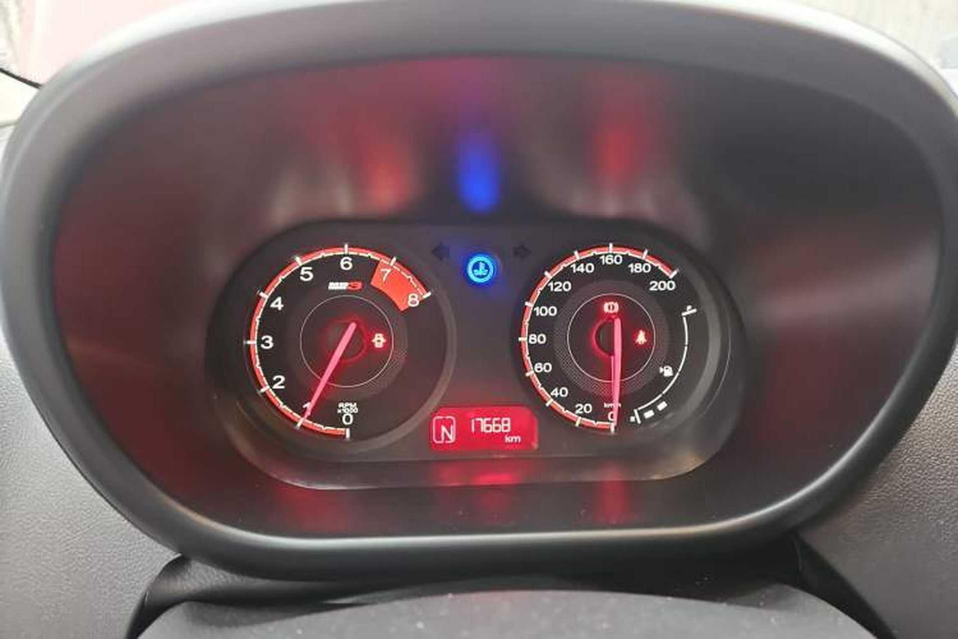 Used MG 3 2016 1.3L AMT Comfort Edition Instrument Cluster