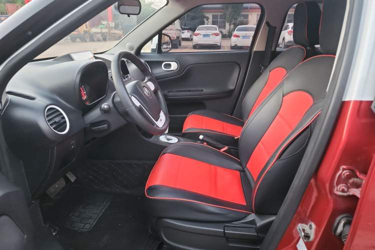 Used MG 3 2016 1.3L AMT Comfort Edition Interior 1
