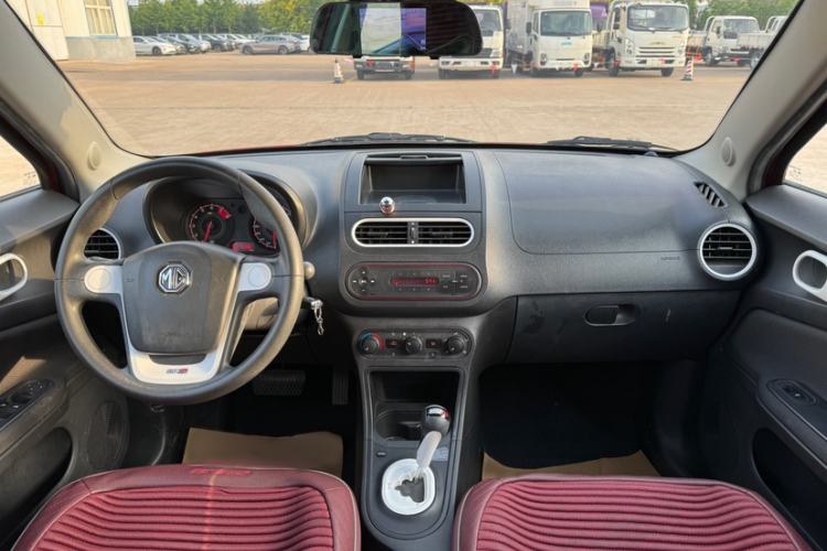 Used MG 3 2016 1.3L AMT Comfort Edition Interior 1