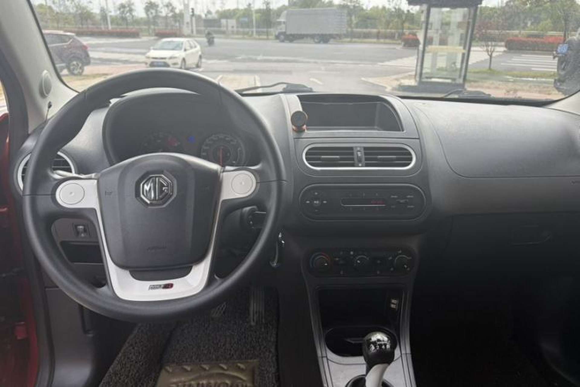 Used MG 3 2016 1.3L Manual Comfort Edition Interior 1