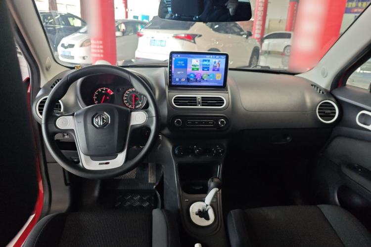 Used MG 3 2016 1.3L AMT Comfort Edition Interior 3